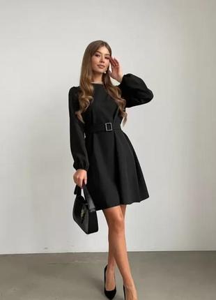 Платье с поясом на запах