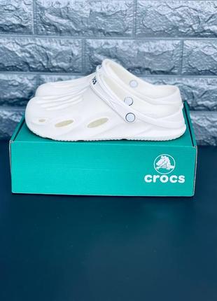 Мужские кроксы crocs белые шлёпанцы крокс5 фото