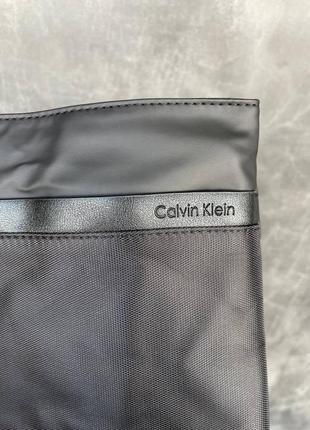 Барсетка calvin klein чорна сумка через плече чоловіча5 фото