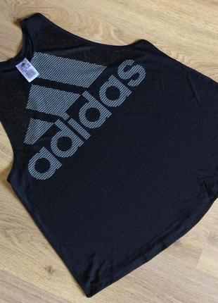 Спортивная легкая  майка  adidas оригинал размер xl one size новая