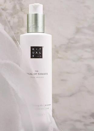 Крем для душу rituals the ritual of namaste nourishing shower cream, 250 мл rituals the ritual of namaste natural nourishing shower cream1 фото