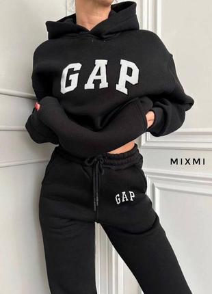 Жіночий спортивний костюм gap