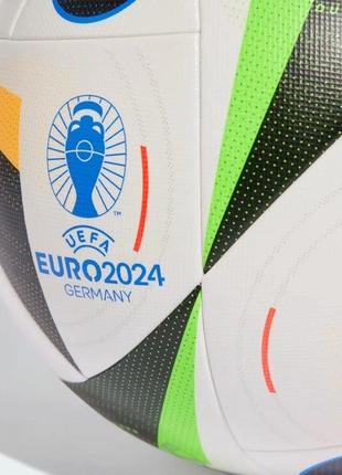 Мяч футбольный adidas euro24 fussballliebe сompetition in9365 (размер 4)6 фото