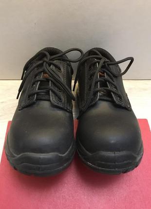 Шкіряні туфлі кросівки на тракторній підошві