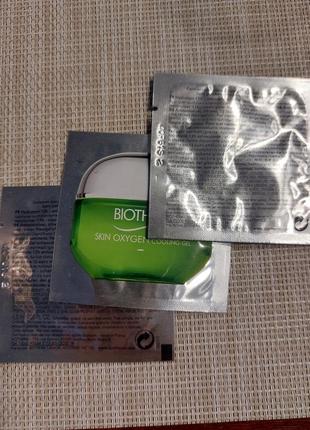 Biotherm skin oxygen

кислородный охлаждающий гельbiotherm skin oxygen cooling gel
1.5 ml.3 фото