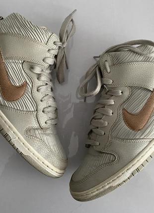 Кроссовки nike dunk sky high 'light bone metallic red bronze'3 фото