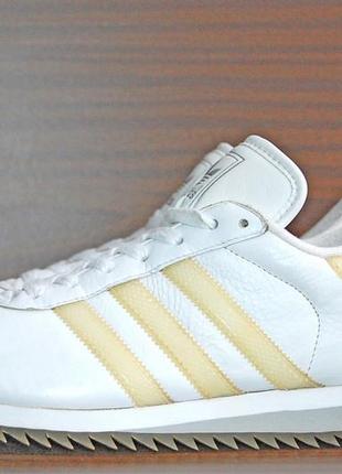 Кроссовки adidas р.42-43 original vietnam