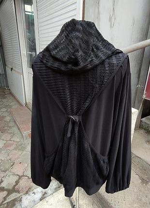 На замке и капюшон 7