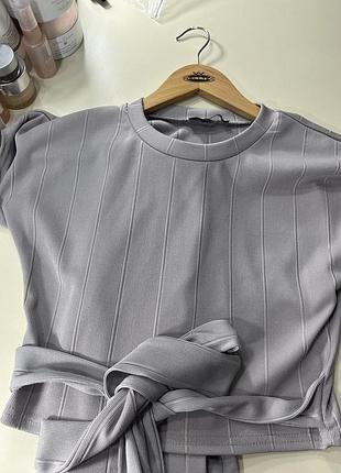 Жіночий костюм