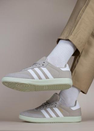 Жіночі кросівки adidas samba beige женские кроссовки адидас самба бежевые adidas samba - це культова4 фото