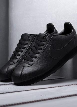 Мужские кроссовки nike cortez (чорні)