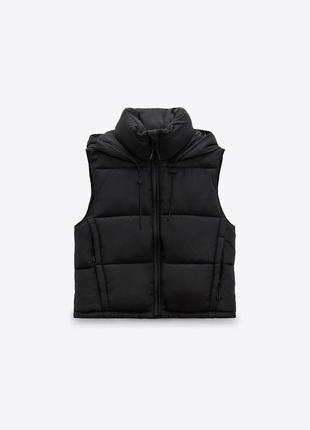 Теплая жилетка от zara