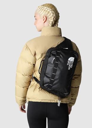 Рюкзак the north face base camp voyager sling backpack tnf black-tnf white