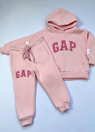 Рожевий костюм gap на флісі для дівчинки