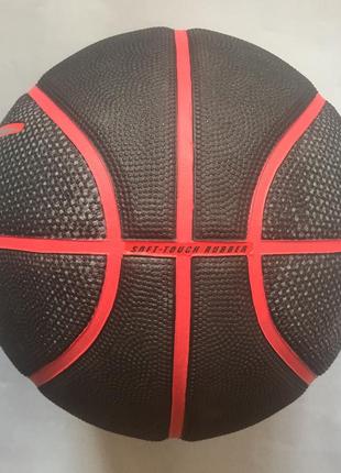 Мяч баскетбольный nike dominate 8p nki0001907 (размер 7)5 фото