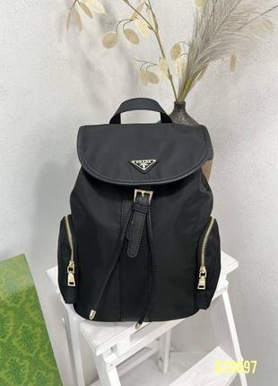 Крутий чорний рюкзак prada