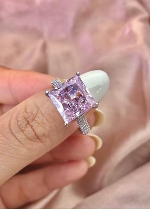Срібне s925 кільце з рожевим квадратним каменем фіанітом в діамантовій огранці, срібна велика масивна каблучка перстень 17,5 розмір2 фото
