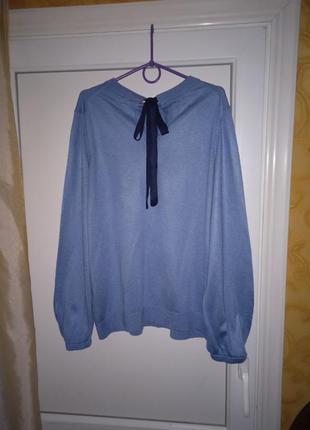 Надзвичайно жіночна кофтинка з оригінальною горловиною- бантом