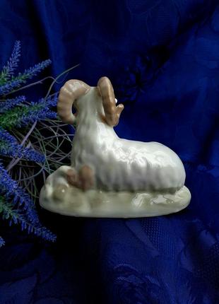 Набор из чешского бисера (кольцо и браслет)