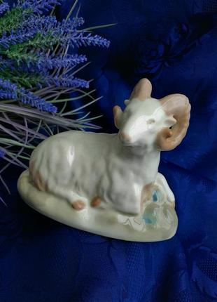 Набор из чешского бисера (кольцо и браслет)