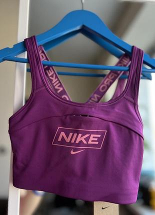 Топ nike