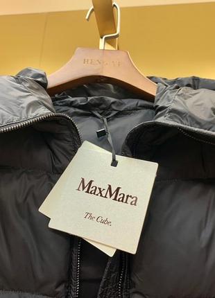 Max mara the cube стеганый пуховый жилет жилетка безрукавка с капюшоном8 фото