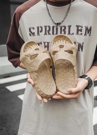 Тапочки / сланцы