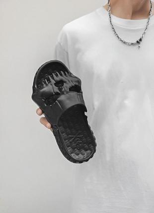 Тапочки / сланцы