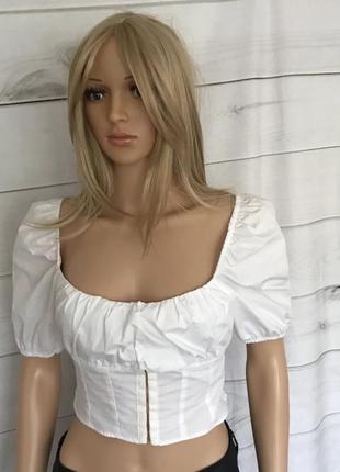 Bershka white crop bardot top короткі пухові рукави на блискавці та передніх гачках