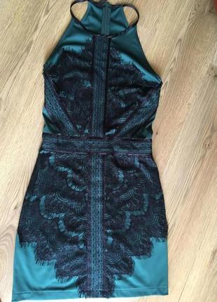 Изумрудное платье