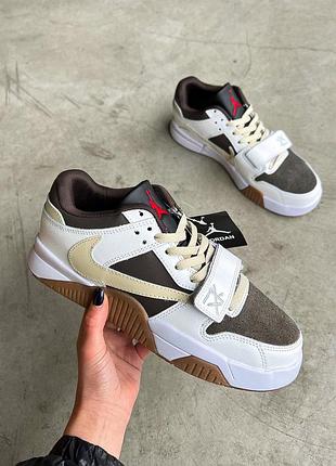 Круті чоловічі кросівки nike air jordan cut the check x travis scott white brown білі з коричневим