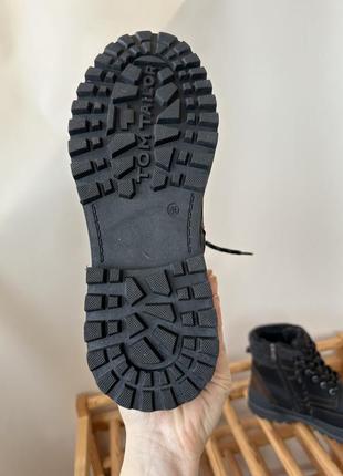 Зимові черевики4 фото
