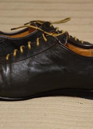 Оригинальные темно-коричневые фирменные закрытые кожаные туфли- оксфорды think! австрия 39 1/2 р.4 фото