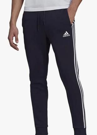 Adidas essentials collection флисовые #джоггеры с 3 полосками и манжетами
#человечи спортивные штаны