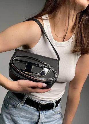 Сумка Celine Belt mini handbag in navy blue and red leather
