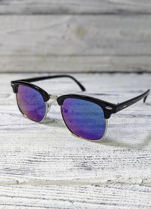 Солнцезащитные очки унисекс, синие , глянцевые, в серебристо черной оправе (без бренда )