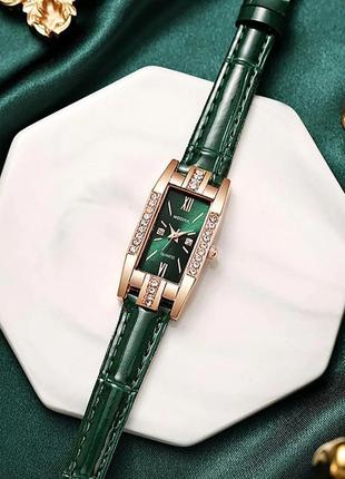Красивые женские наручные часы и браслет4 фото