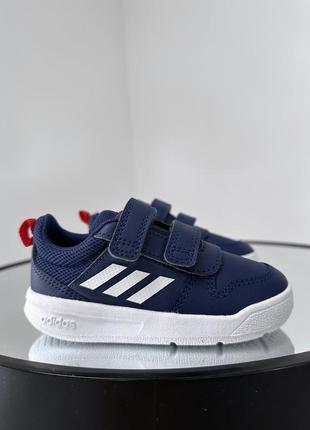 Комфортные кроссовки на липучках adidas