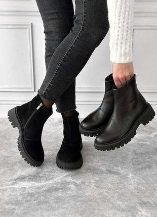 Женские черные натуральные демисезонные ботинки низкого хода5 фото
