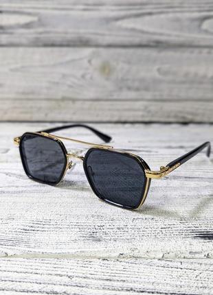 Солнцезащитные очки мужские, черные в золотистой  оправе ( без бренда )