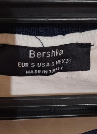 Укорочена футболка bershka6 фото