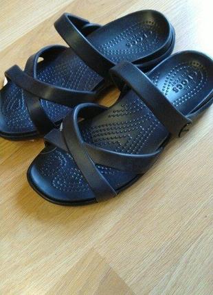 Crocs, шльопанці 35 р