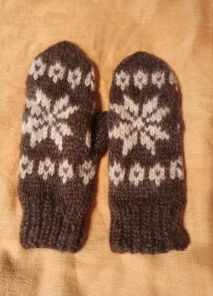 В'язані теплі рукавиці1 фото