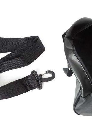 Шкіряна чорна спортивна сумка для тренувань. сумка для спортзалу, подорожей4 фото