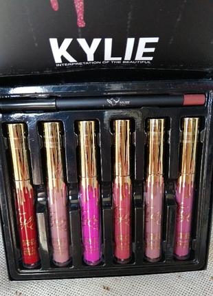 Набір помад 6шт і корондаш