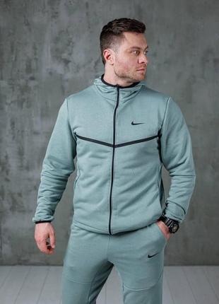 Мужской костюм nike