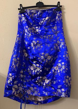 Короткое платье