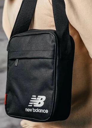Мужская спортивная барсетка черная сумка через плечо new balance1 фото