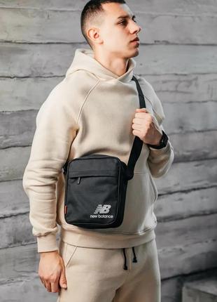 Мужская спортивная барсетка черная сумка через плечо new balance3 фото