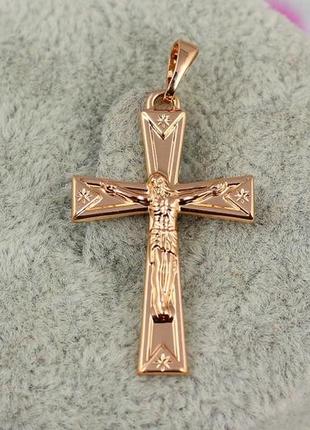 Хрестик xuping jewelry з розширеними краями та тонованим розп'яттям 3 см золотистий2 фото